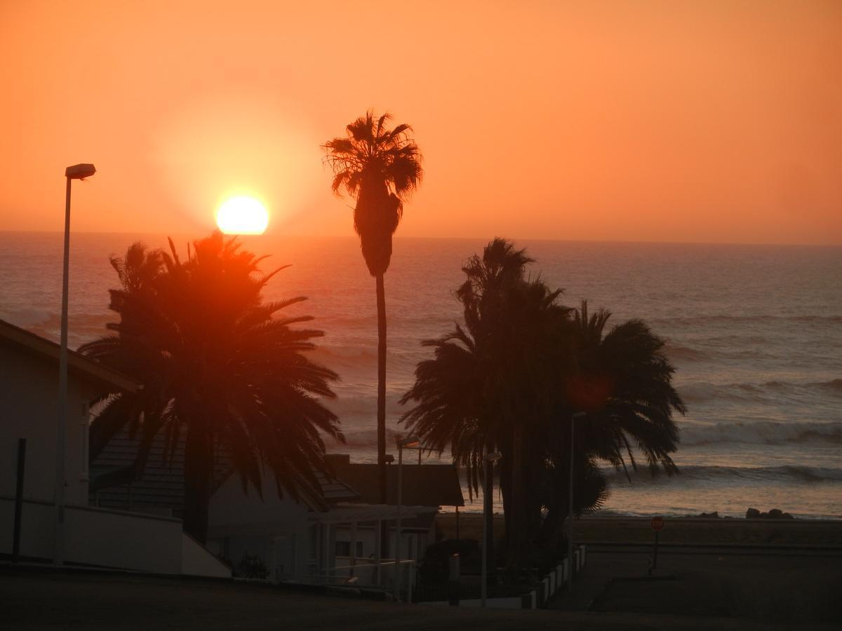 Sea View Bliss Guesthouse With Self Catering Swakopmund Buitenkant foto